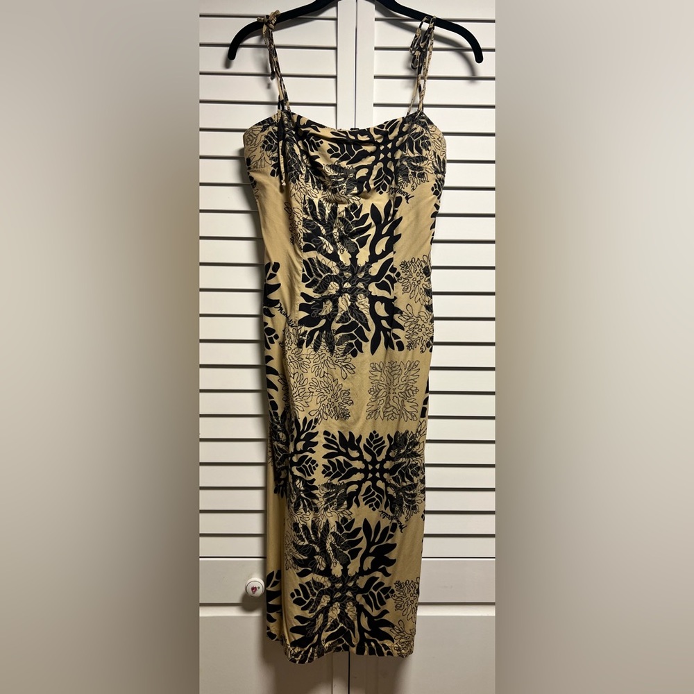 Manuhealii Black and Tan Slip Dress Spaghetti Strap Resort Wear